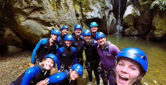 Sao Miguel: Salto do Cabrito Guided Canyoning Experience