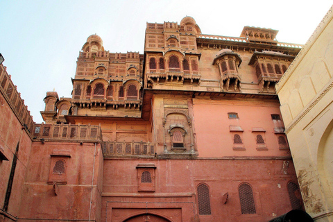 9 Days Rajasthan Tour: Jaipur, Jodhpur, Jaisalmer & Udaipur Private Tour with A/C transport and Dedicated Driver.