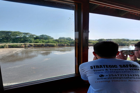Nairobi: 7-Day Magical Kenya Safari with Meals and Transfers