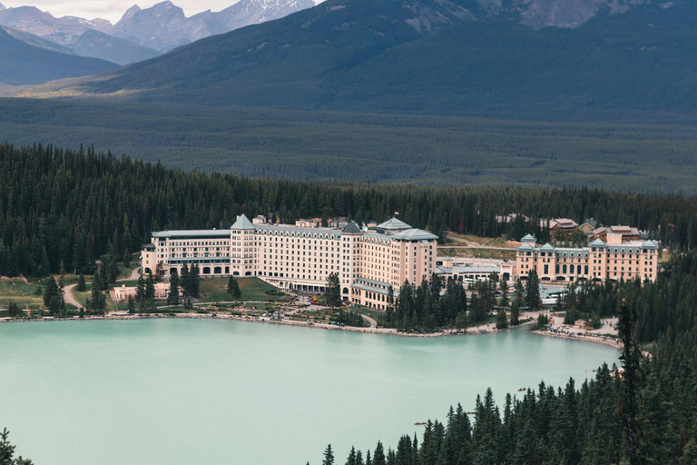 Banff: Lake Louise and Moraine Lake Shuttle Tour Canmore meet up