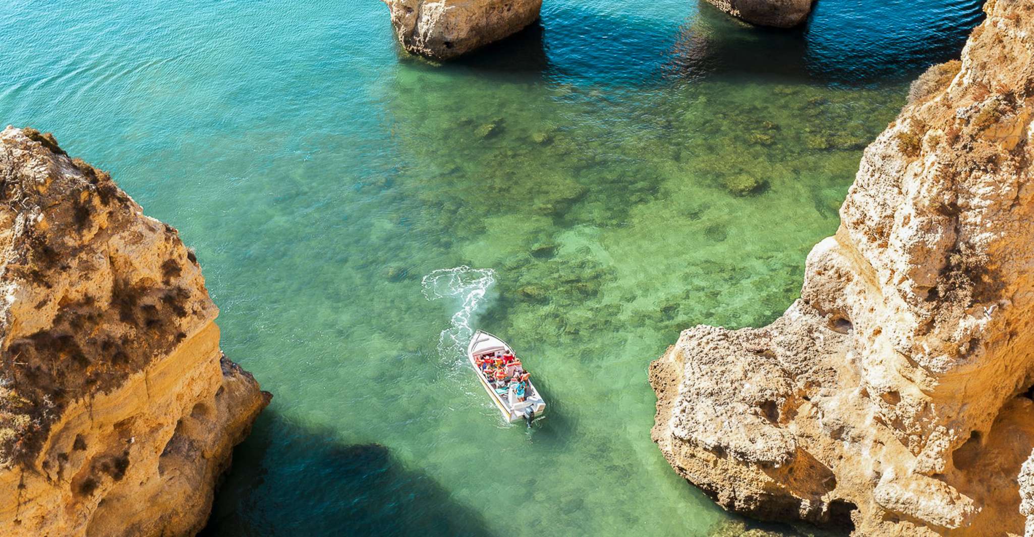 Portimão, Benagil Caves and Praia de Marinha Boat Tour - Housity