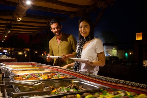 Dunas de Dubái: safari al atardecer con cenaSafari del desierto por la tarde con refrescos: compartido