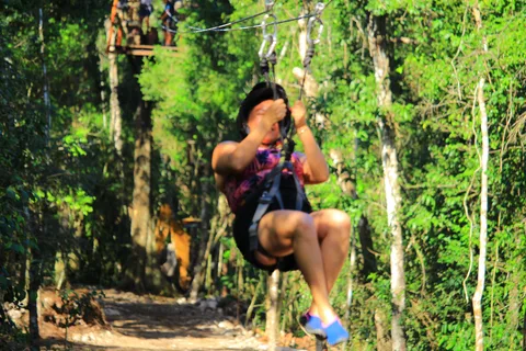 Tulum: Jungle Park ATV, Zipline en Cenote avontuur