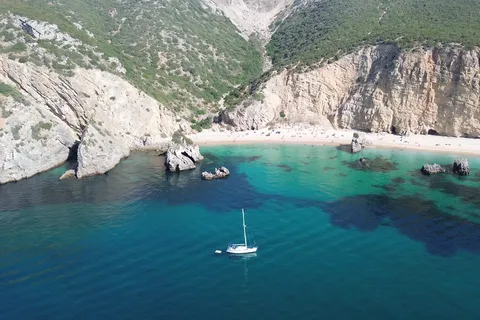 Depuis Lisbonne : circuit spécial Arrábida et Sesimbra + vidéos de drone