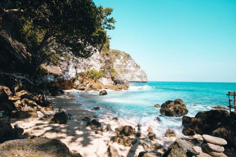 Nusa Penida: Island Sightseeing West & East Coast Day Trip Car Charter 8 Hours Explore West Coast
