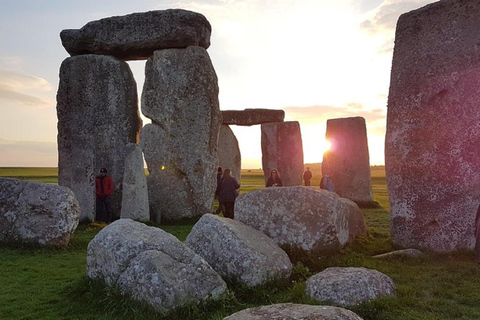 Privado Avebury, Stonehenge, Salisbury.