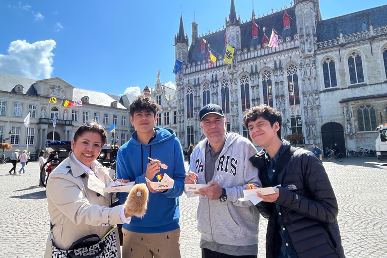 Paris : Bruges et Gand Excursion d&#039;une journée avec tour en bateau et dégustations