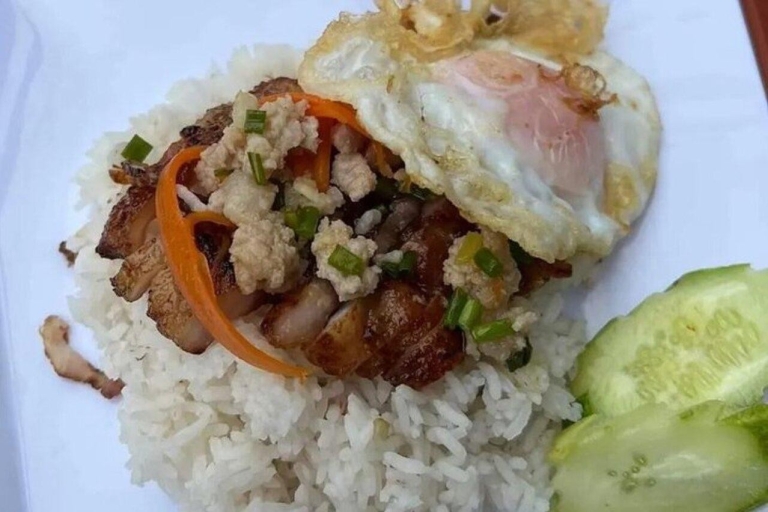 Śniadanie w Phnom Penh i poranna wycieczka na targ obejmuje napojeLokalny targ w Phnom Penh i poranna wycieczka kulinarna obejmuje kawę