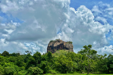 Kandy: Sigiriya Rock & Dambulla Cave Temple adventure tour
