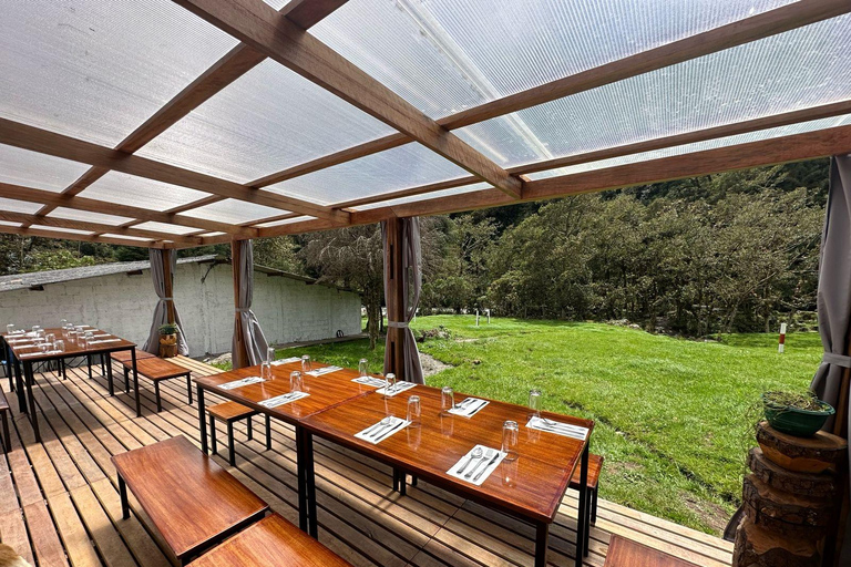 Near Papallacta: hiking in private natural reserve + lunch