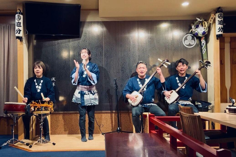 Tóquio: Experiência de Shamisen e Izakaya ao vivo