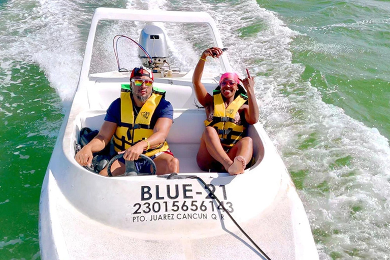 坎昆尼丘普特泻湖快艇探险