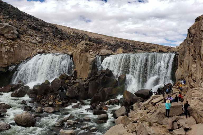 Arequipa: Pillones Waterfall and Stone Forest Day Trip