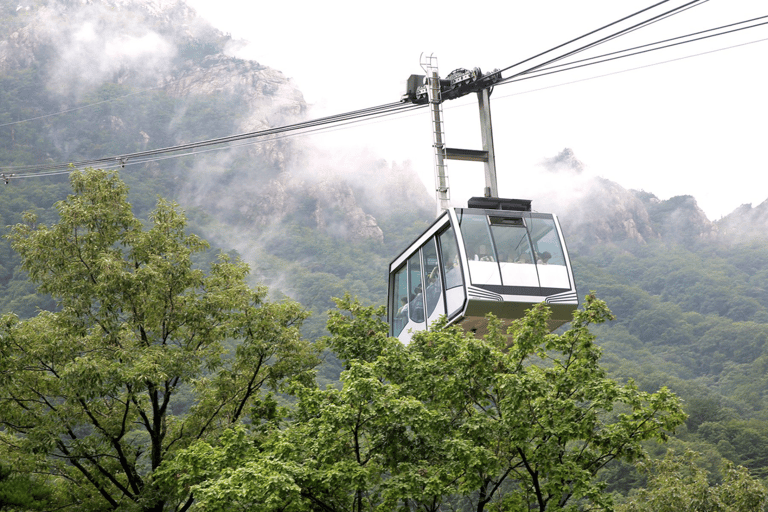 Sokcho Beach, Market and Seorak Cable Car tour from Seoul 7:15 KFC, Hongik University Station, Exit 9