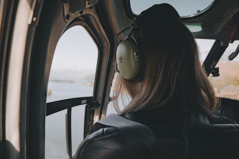 Milford Sound Panoramic Helicopter Tour | 50-Min Experience
