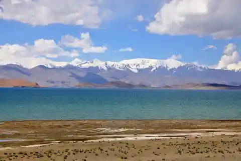 Pamir Highway Adventure fra Osh til Dushanbe