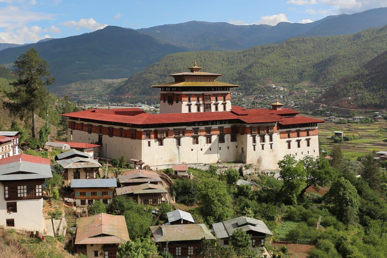 Royal Heritage &amp; Modern Bhutan Tour – 5 Days / 4 Nights