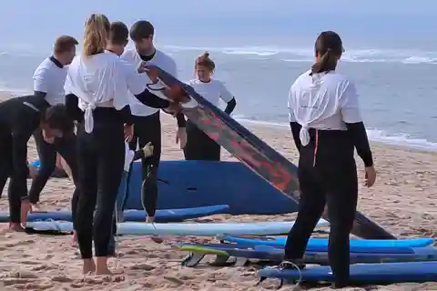 Praia Grande Sintra: Clases de Surf