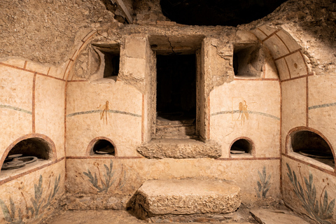 St. Peter Basilica, Tomb, Dome & Underground Catacombs Tour Catacombs Guided Tour & Skip the line Basilica