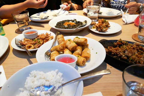 Manila: Tour gastronómico em Intramuros e Chinatown com passeio de Tuktuk