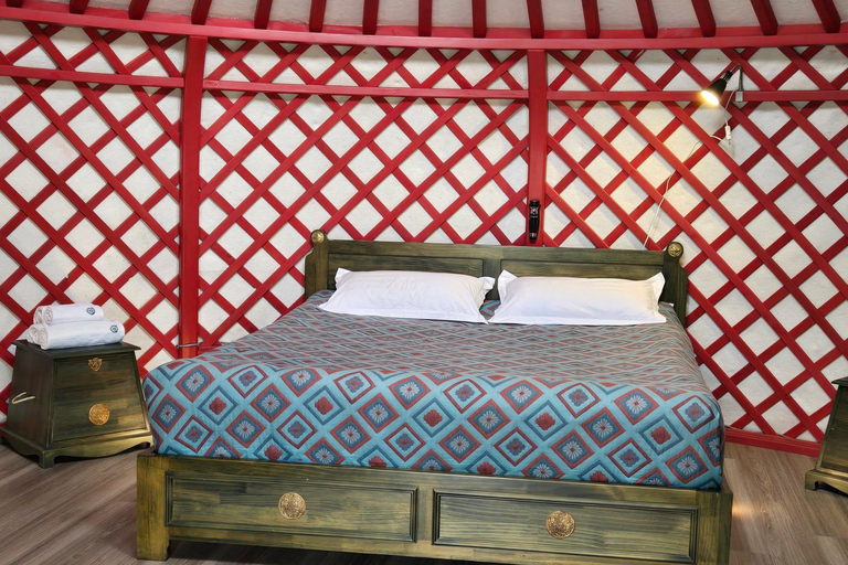 Semi-Gobi, Kharakorum overnight glamping private tour
