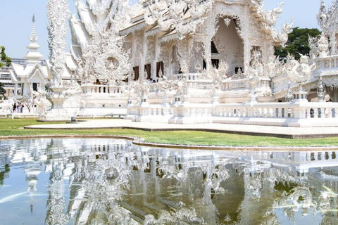 Luang Prabang : Croisière de 3 jours en bateau lent vers Chiang Rai