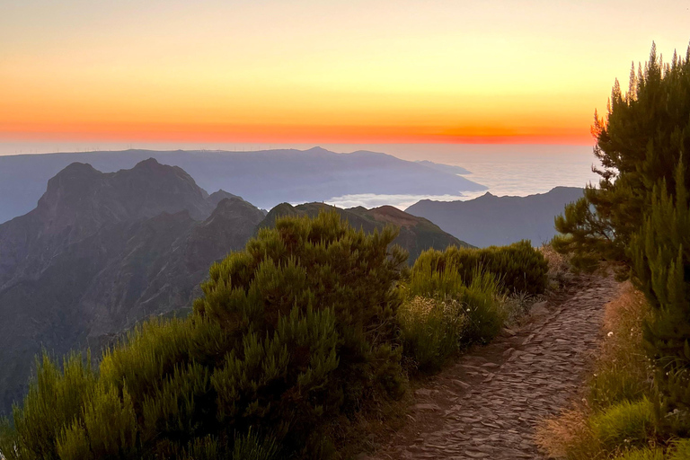 Pico Areeiro Sunrise + Stairway to Heaven + Levada Balcões