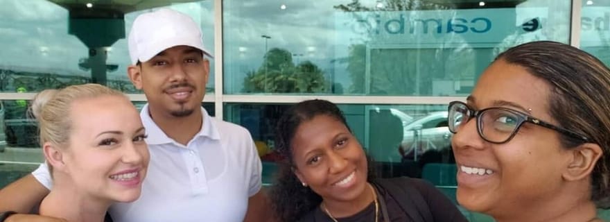 Transfer particular de/para o Aeroporto de Kingston em toda a Jamaica