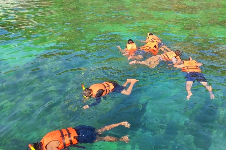 Ko Lanta: Excursión Única de Snorkel en 4 Islas de Cola Larga con AlmuerzoTour privado