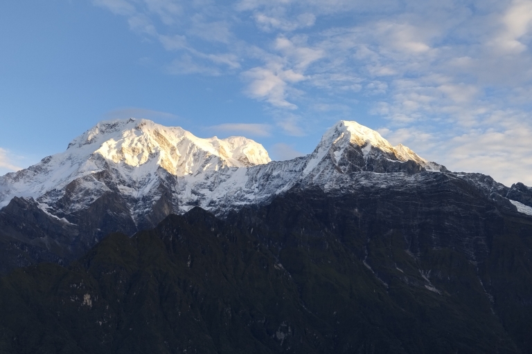 Pokhara: 2-daagse korte en zoete Ghorepani Poon Hill TrekPokhara: 2-daagse Ghorepani Poon Hill Trek volledig pakket