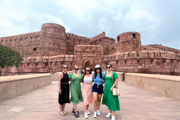 Delhi : Visite guidée de 3 jours en voiture à Delhi, Agra et JaipurVoiture + chauffeur + guide + billets + hôtel 3 étoiles