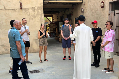 Dubai: Premium Old Town, Street Food, Souks & Boat Ride Tour Private tour with transfers