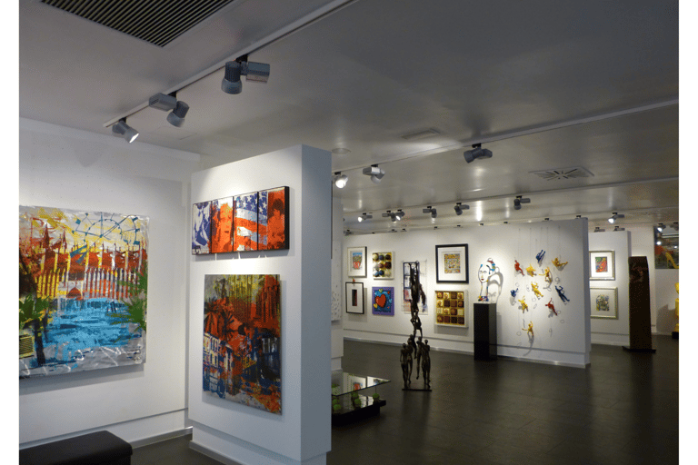 Excursão a pé pelas galerias de arte de Colaba - Mumbai