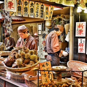 Kyoto: Nishiki Market and Depachika Food Tour with a Local