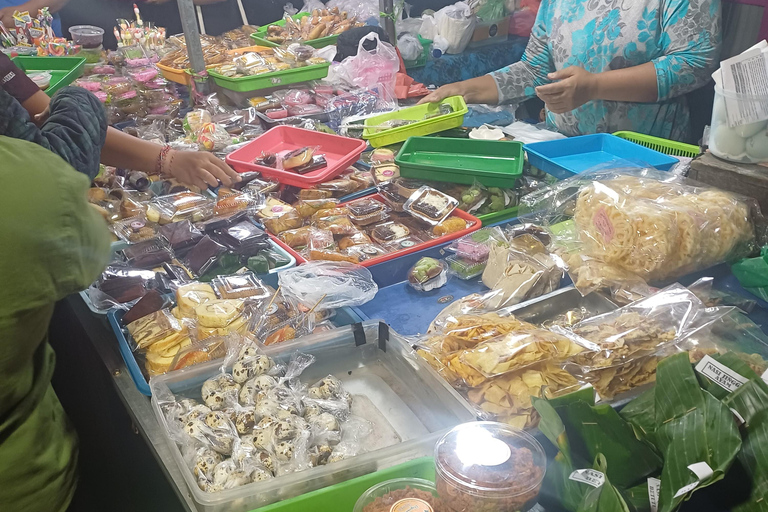 Bali: Penglipuran Village, Waterfall, and Night Market Tour