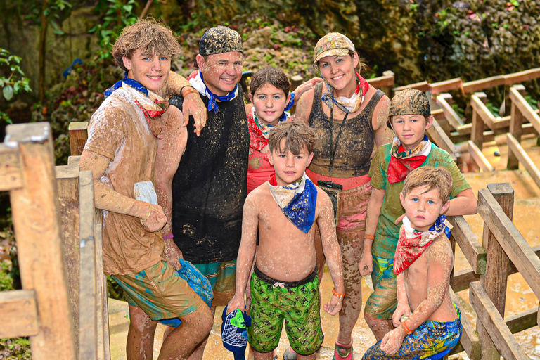 Buggy Tour Punta Cana: grotte magiche, spiagge da sogno e culturaTour in dune buggy a Punta Cana: grotte magiche, spiagge da sogno e cultura