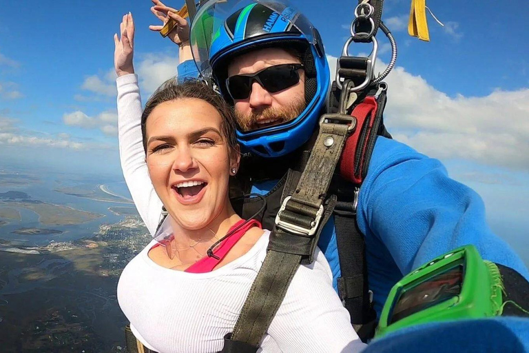 Jacksonville: Tandem Skydiving Experience