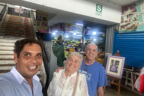 Trujillo: Guided Walking Tour with Market Visit & Tastings