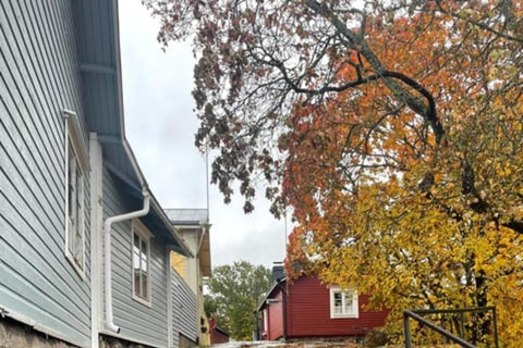 Ultimate Helsinki & Porvoo Tour– Private Car & Local Stories