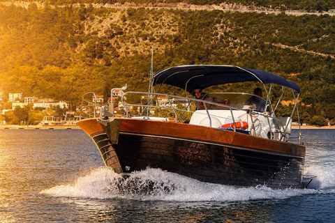 Budva Luxury Private Boat Tour with Snorkeling and SUP Budva: Private Traditional Boat Tour with Snorkeling and SUP