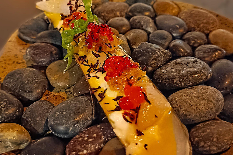 Discover Lima's Gastronomy & Pre Inca Ruins on Foot