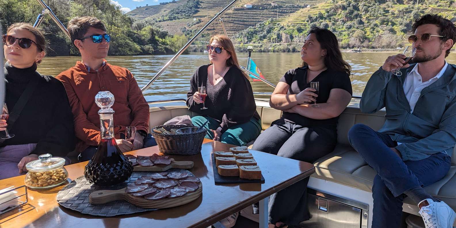 From Porto: Tastings at 2 Wineries, Chef's Lunch & Boat Tour