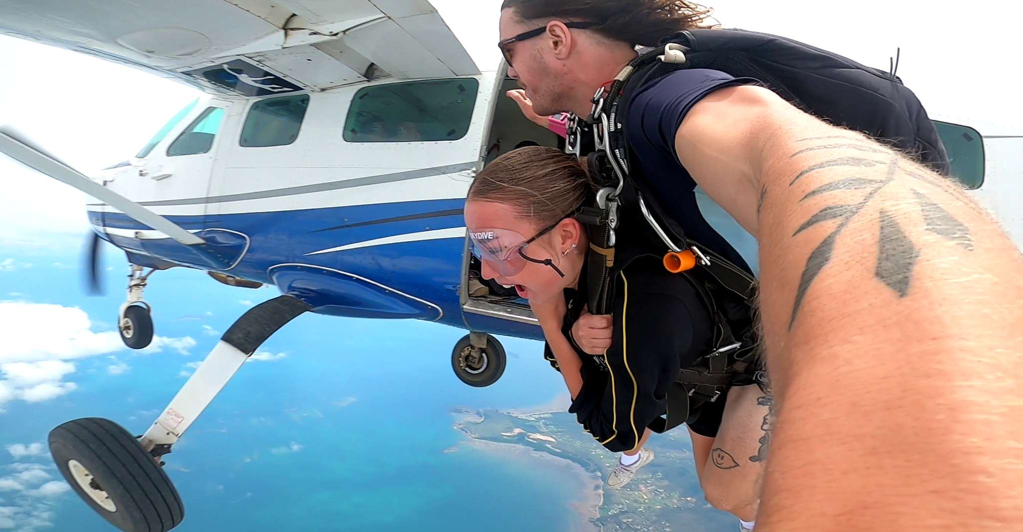 Airlie Beach, Skydive with Beach Landing - Housity