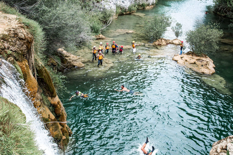 Depuis Zagreb : Kayak à Mrežnica et village de Rastoke - excursion d&#039;une journée