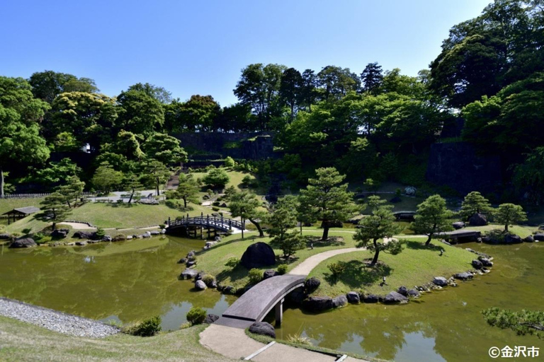 E-bike fietsen met rondleiding door Kanazawa Main & Kenrokuen