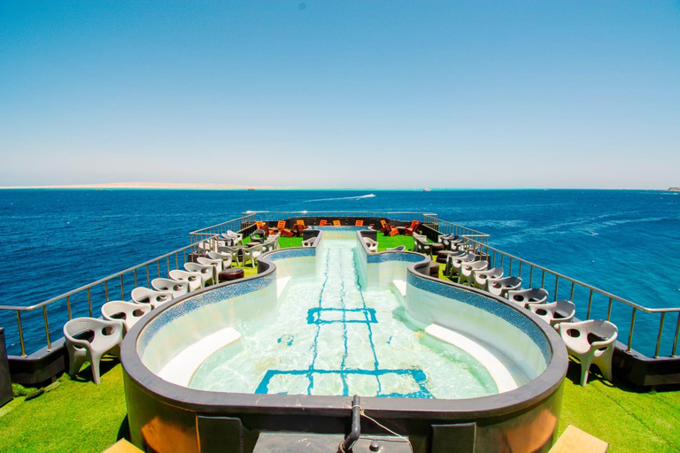 Hurghada: Luxury Catamaran Semi Submarine & Island & Sunset Luxury Catamaran Island With Private Transfer