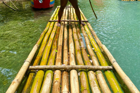 Rafting y transporte privado por el río MarthaDesde Negril/ Runaway Bay/ Ocho Ríos