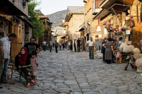 De Baku: Excursão particular a Shamakhi e Lahij