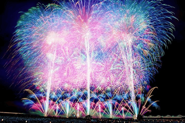 From Tokyo: Nagaoka Fireworks Festival & Naeba Hotel Trip Twin Room (2-Person Room)