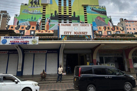 Nairobi Twilight Guided Walking Tour and Local Evening Life